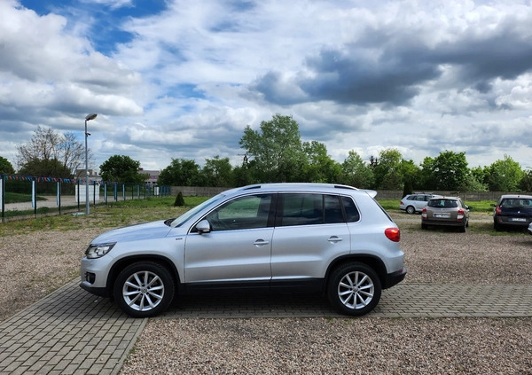 Volkswagen Tiguan cena 53900 przebieg: 207600, rok produkcji 2015 z Piła małe 596
